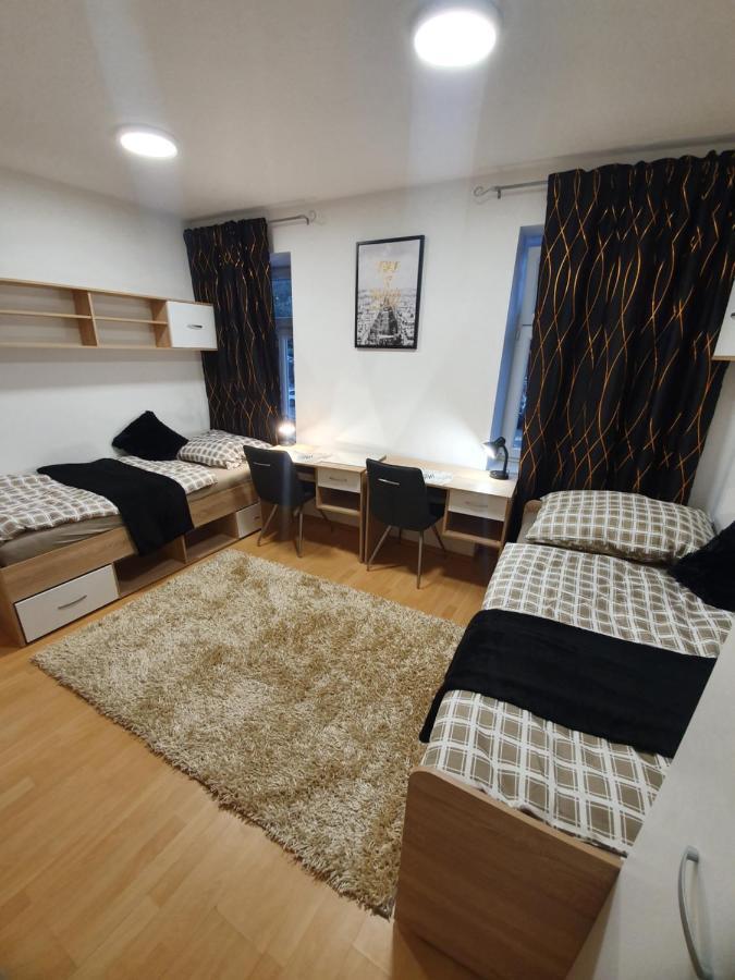 Railway Station City Modern Apartment Марибор Экстерьер фото