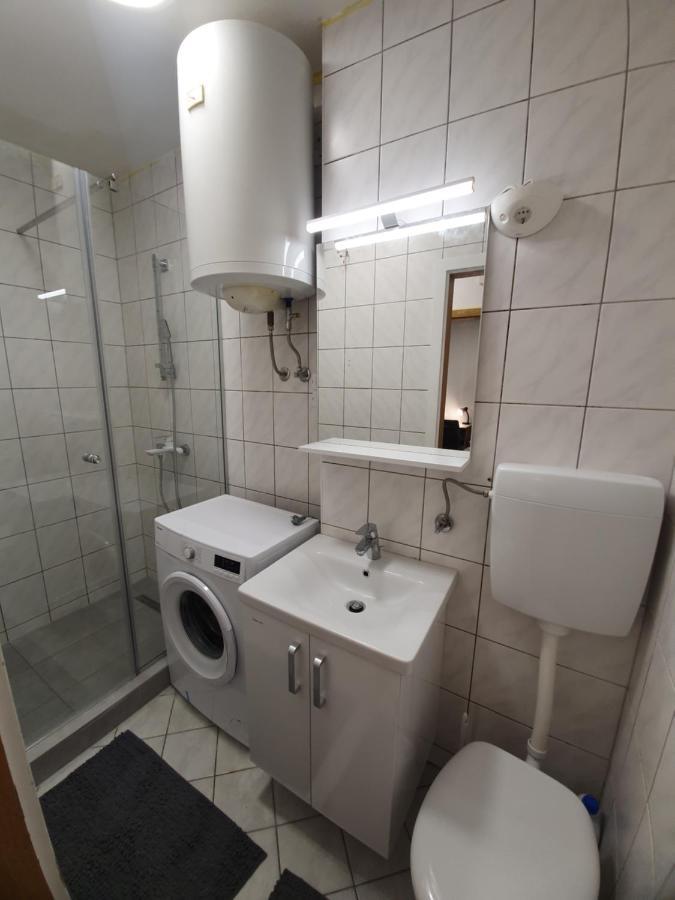 Railway Station City Modern Apartment Марибор Экстерьер фото